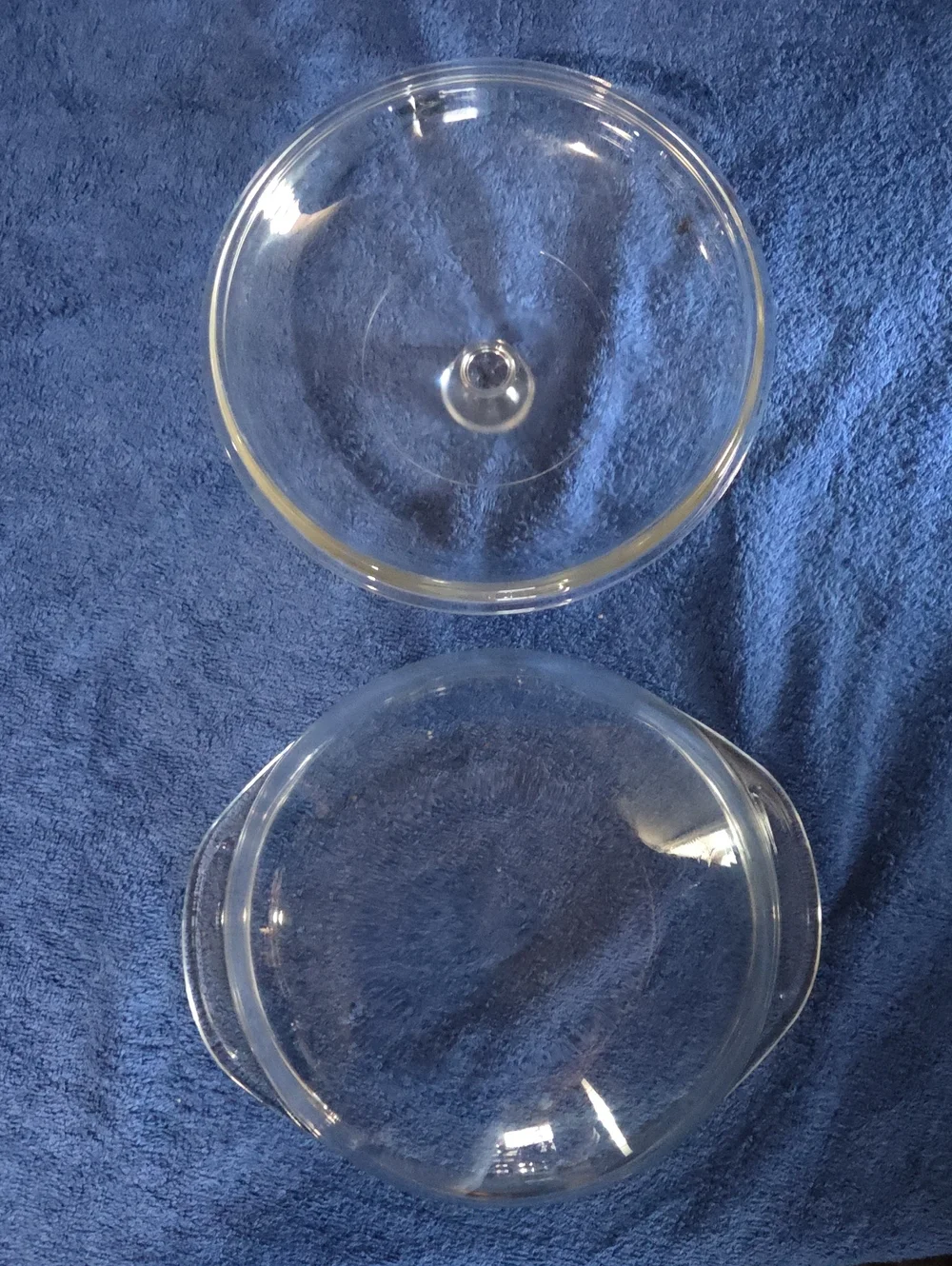 Pyrex Casserole Dish And Trivet Stand